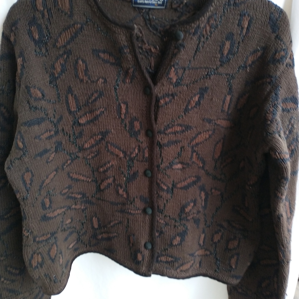 Sweater - Picture 4 of 4